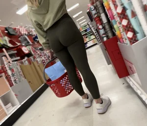 Olive green workout leggings on slim thick blond (VPL) (Front shots)