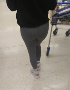 Grey leggings at the store