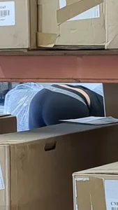 Big booty in leggings at the warehouse video