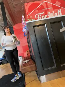 Big ass girl In tights at cafe