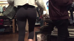 Amazingly hot teen shopping in tight lulus with a tight ass and vtl (part 1)