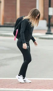 Sexy college babe walking in leggings with a nice ass