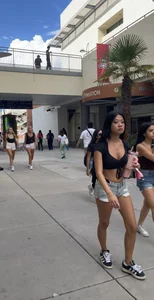 College girls (ft cameltoes)