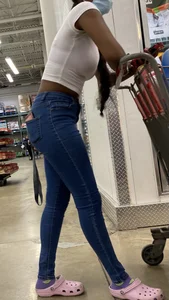 Sexy Ebony with Hips, Ass, and Leggggggggs!