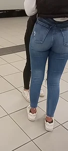 AMAZING bubble-butt