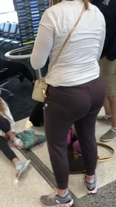 Unreal Pawg milf