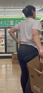 Cute Bare-Faced College PAWG with VPL on HEAVY ASS