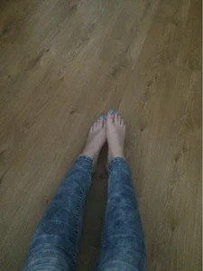 Selfies of gils' feet and legs