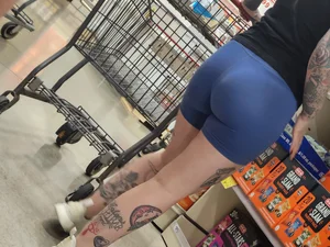 Out In The Wild 59 (tatted up bubble butt blue legging shorts)