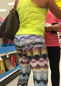 Milf shopping at Target in patterned leggings