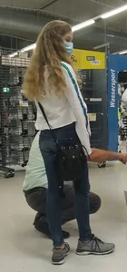 Small Ass / Skinny Legs / Tight Jeans