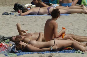Sexy mature girls on Vilanova topless beach