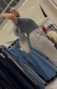 Nice booty !(oc)