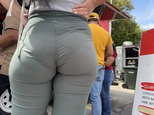 Mature Fit Thick Round Pear Phat Ass Bubble Booty VPL