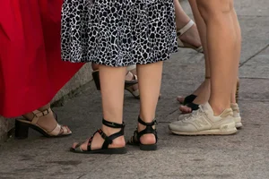 Large collection of candid girls' legs and feet in public places