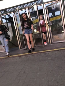 Girls in Shorts with Hot Skinny Legs Street Creepshots