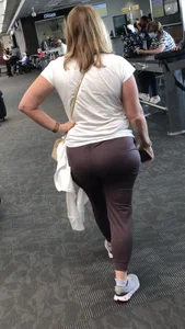 Unreal Pawg milf