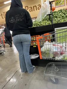 Best Latina ass in jeans I’ve ever seen