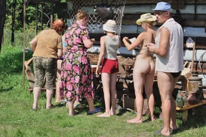 Publicly nude girls