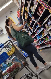 Getting some chocolate for that ass