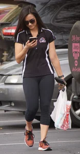Candid girls in leggings and tights