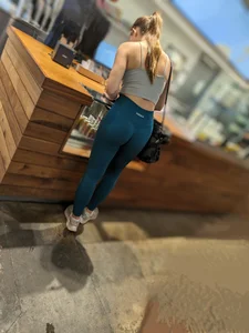 Booty Beauties 1