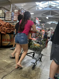 Beautiful Latina booty short denim shorts  bonus fat ass spandex