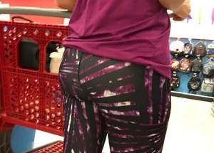 Milf shopping at Target in patterned leggings