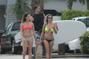 Florida beach and bikini girls