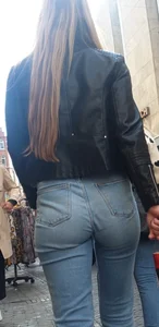 Nice looking girl with a little sexy bubble ass in tight jeans