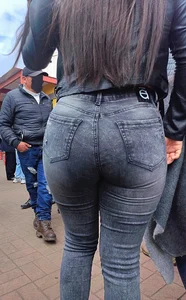 Nalgas en jeans