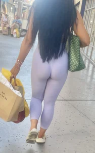 Amazing girl in purple leggings