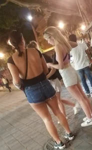 thick legs, peach in shorts
