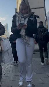 (OC) Grey flares up hot blondes crack