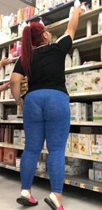 [OC Covid-era catch] Hot thick redhead Latina MILF VPL Wedgie Walmart
