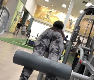 Black girls in the gym cumpilation