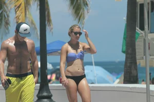 Another gallery of sexy Deerfield Beach girls in bikinis