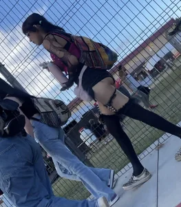 MUST SEE ! Latina goth girl showing off her cheeks