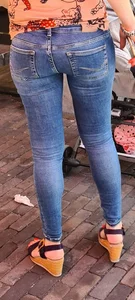 Great milf tight jeans ass