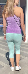 Lots of VPL at the mall