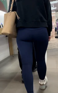 Gorgeous College girl in Tight Blue Leggings
