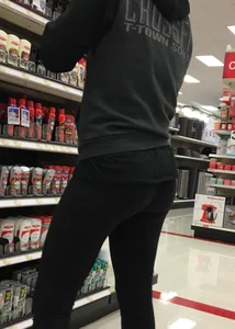 Target blonde milf shopping in tight leggings with a nice ass