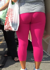 Blondes great ass in pink leggings shopping at Target