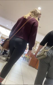 What’s better than one ass? Two asses!