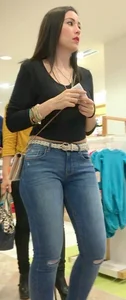 Hot Booty in Tight Blue Jeans and a Top