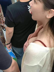 Boobs Street Creepshot in the Crowd