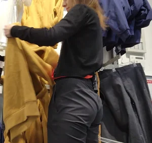 Petite brunette workers sexy tight ass