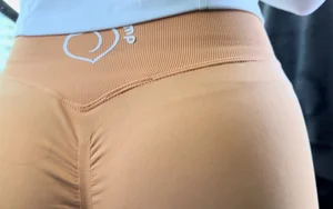 GOATED PEACHY BOOTY  VPL FROM CLOSE