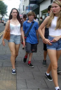 Various sexy teens in little shorts