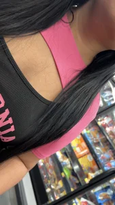 THICC and dumb Latina milf